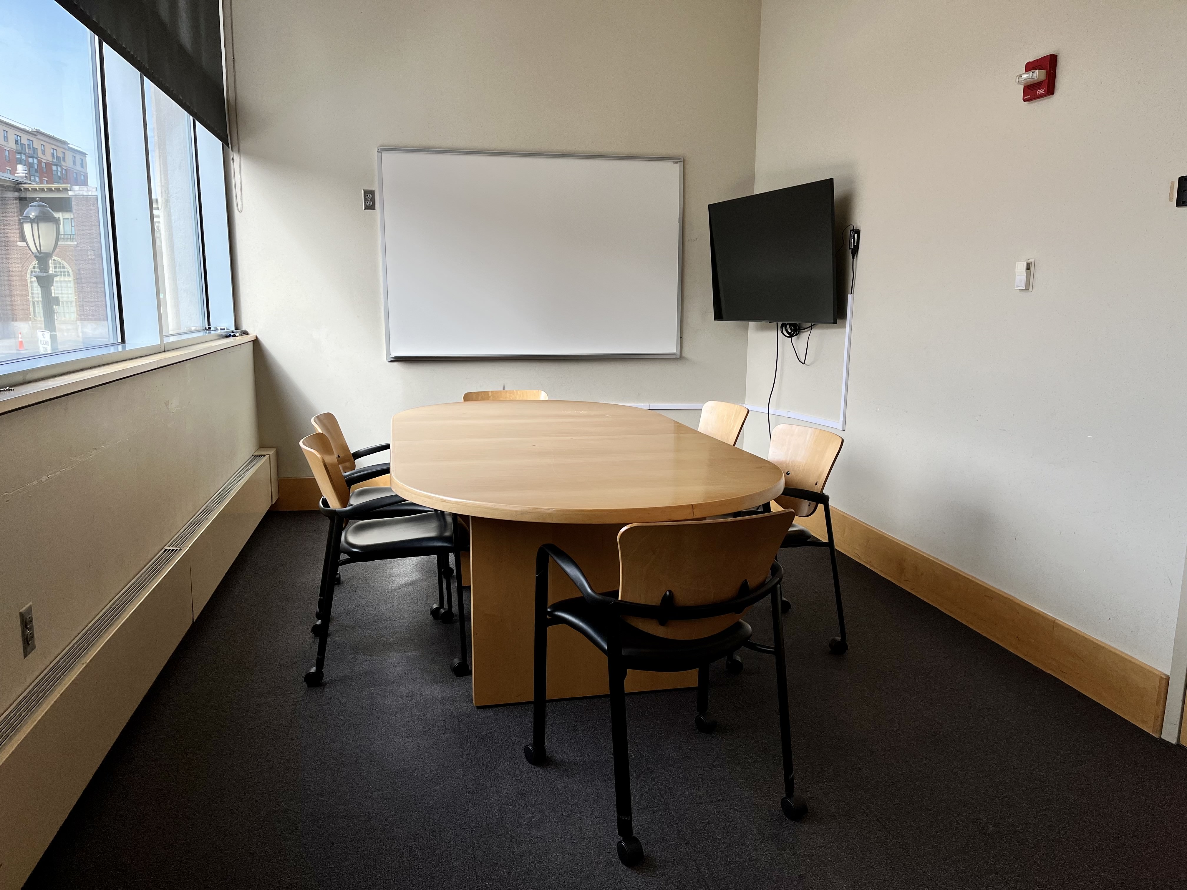 Small meeting room 101