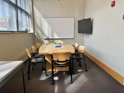 Small meeting room 201
